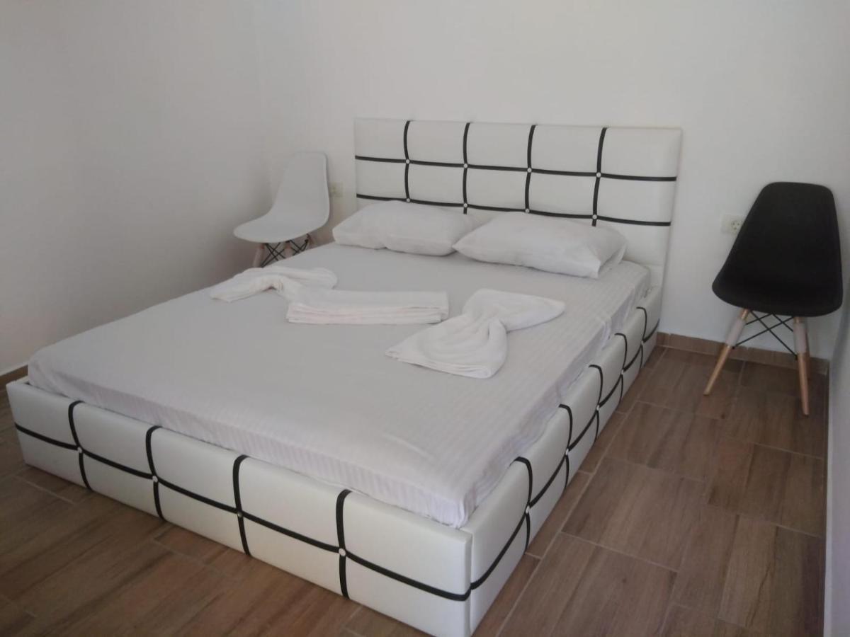 Casa Sya Hotel Vama Veche Ngoại thất bức ảnh