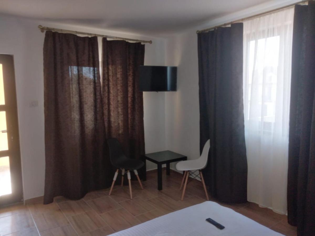Casa Sya Hotel Vama Veche Ngoại thất bức ảnh